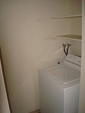 Property Photo 35496 - C102_Washer